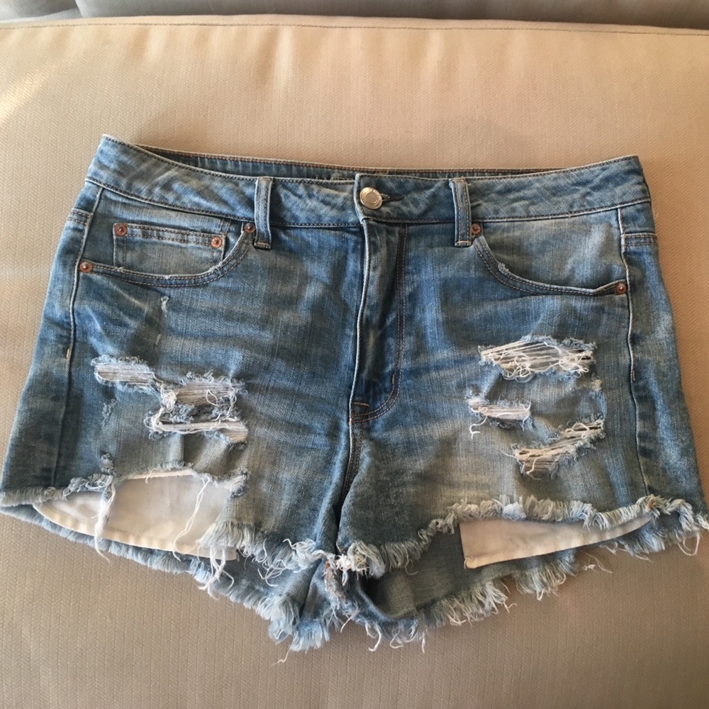 American Eagle Outfitters Distressed Jean Shorts
